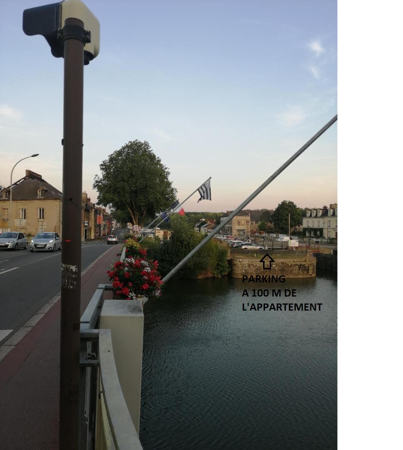 Spacieux T3 Lumineux Dans Quartier Historique Avec Wifi Redon Eksteriør bilde